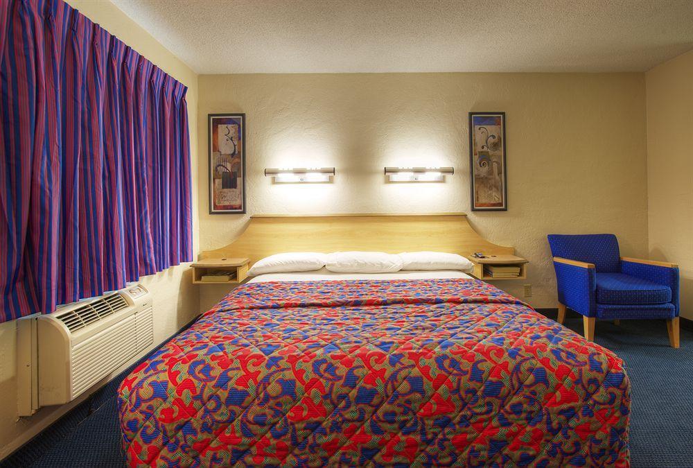 San Jose Airport Inn Buitenkant foto