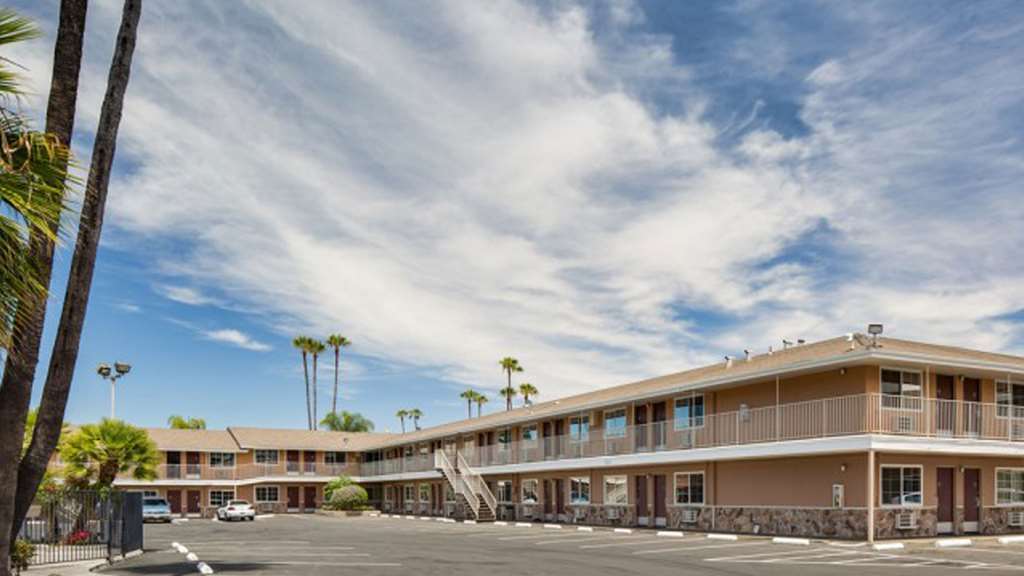 San Jose Airport Inn Buitenkant foto